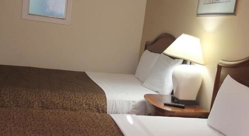 Niagara Inn & Suites Ngoại thất bức ảnh