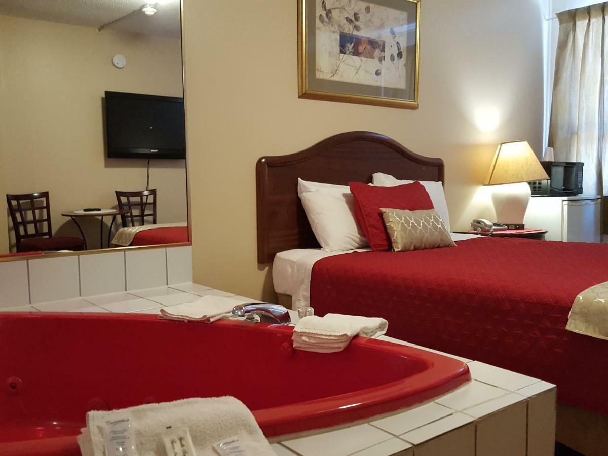 Niagara Inn & Suites Ngoại thất bức ảnh